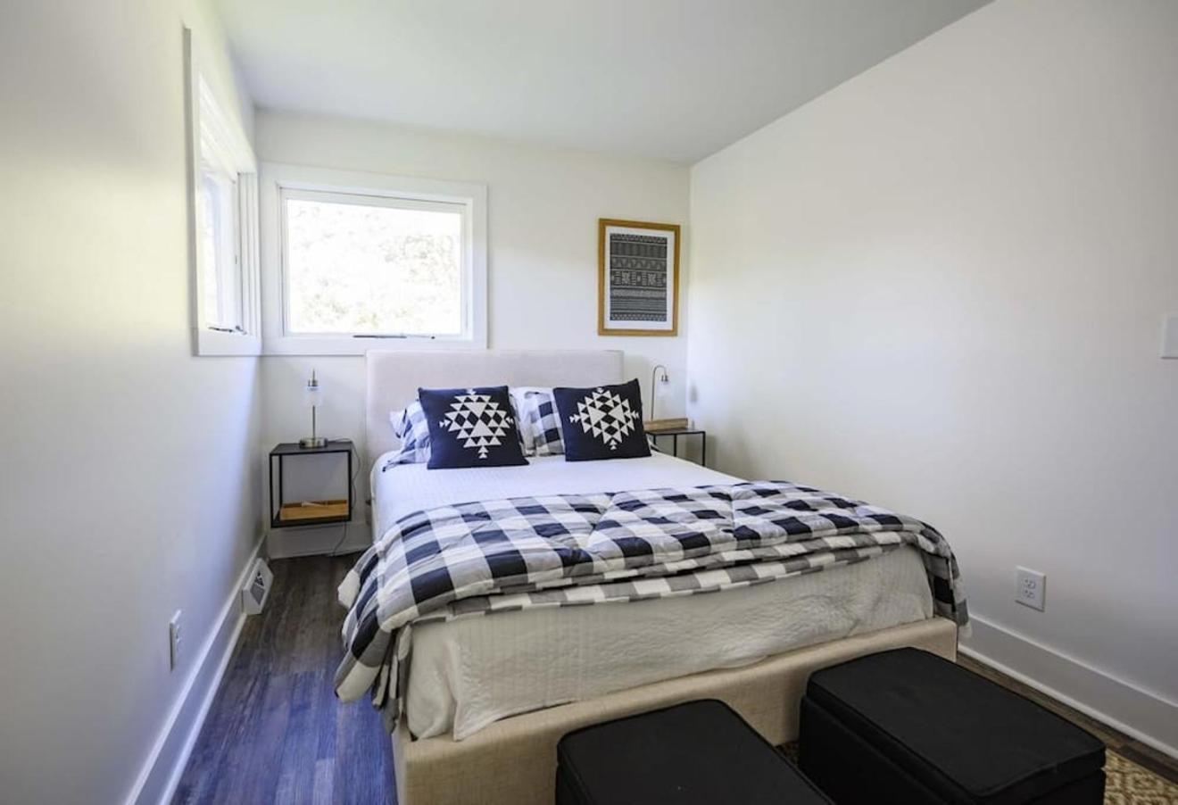 Gorgeous Renovated Home With Large & Private Lot Winchester 外观 照片
