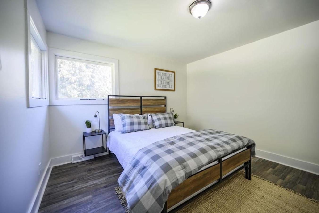 Gorgeous Renovated Home With Large & Private Lot Winchester 外观 照片