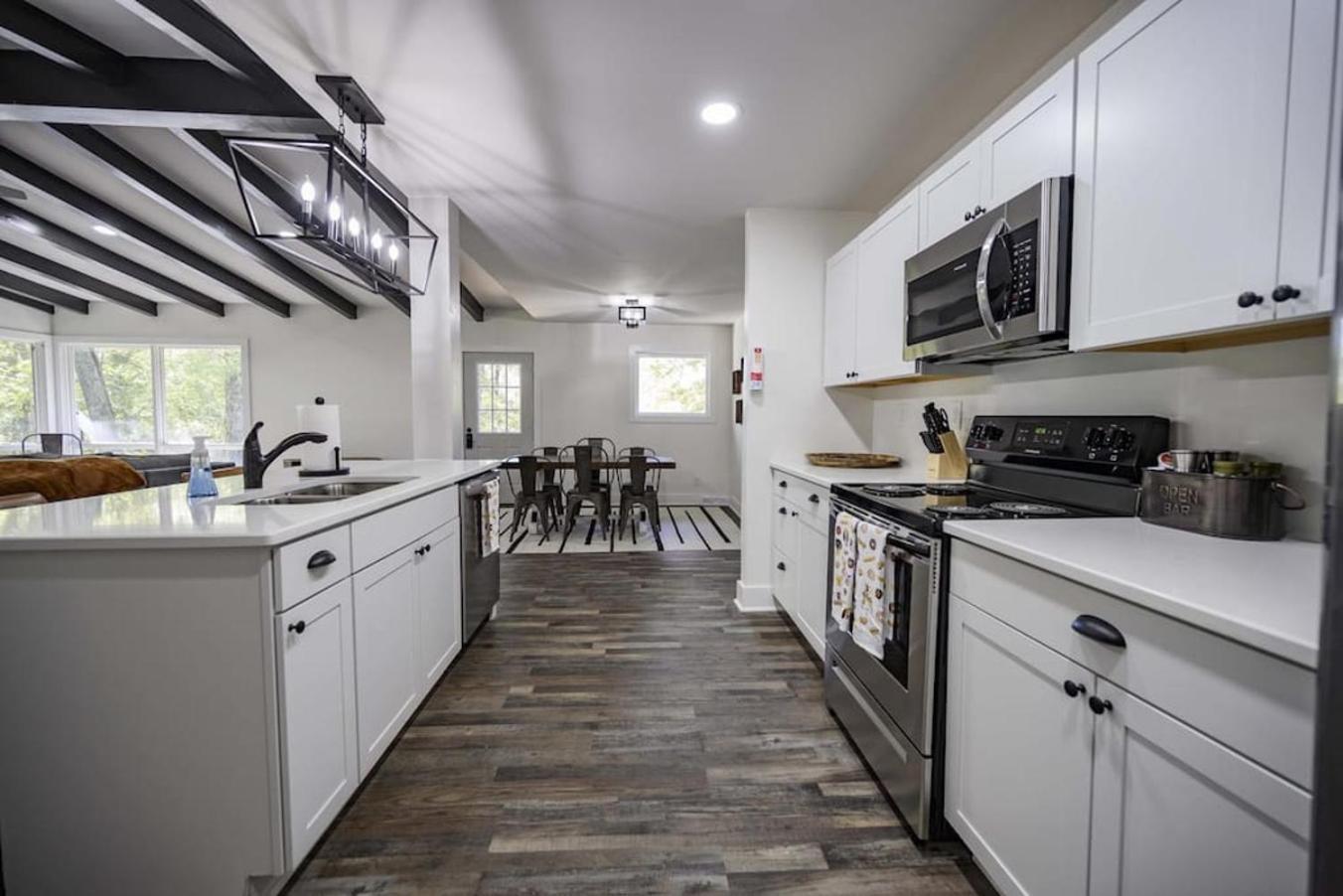 Gorgeous Renovated Home With Large & Private Lot Winchester 外观 照片